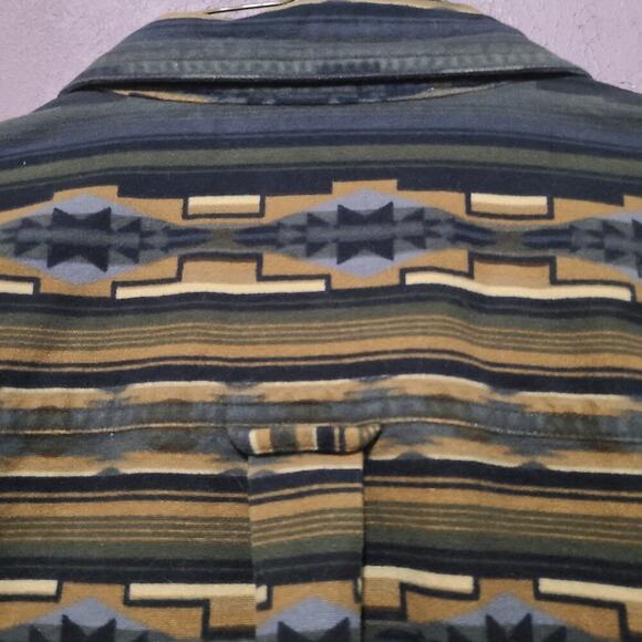 VTG WOOLRICH MEN'S SOUTHWEST PRINT 100% COTTON FLANNEL LS BUTTON DOWN SHIRT XL - Picture 4 of 9